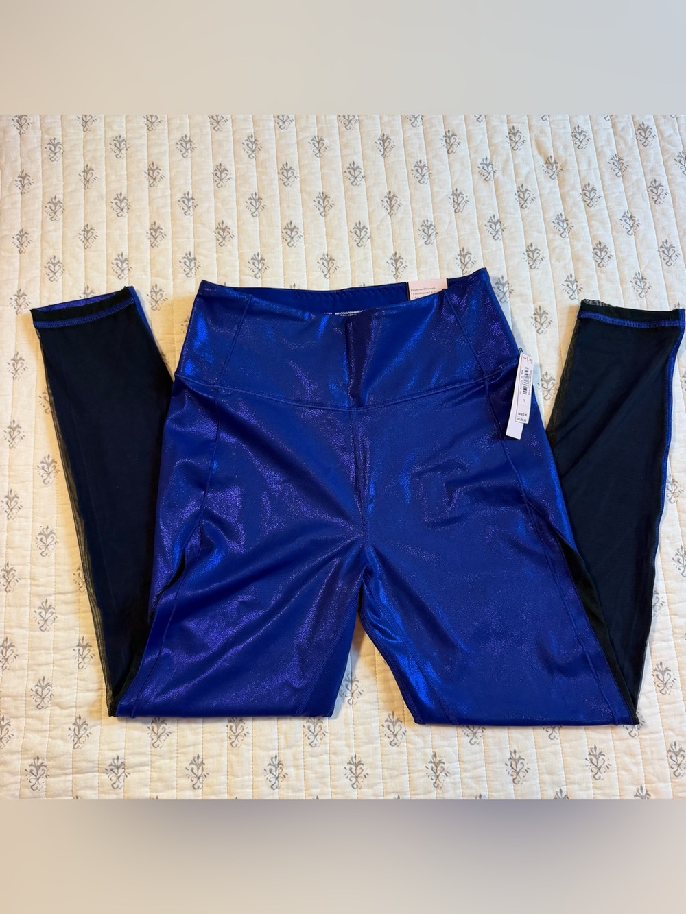 NWT Victoria’s Secret Metallic Blue Mesh 7/8 Leggings Size 12